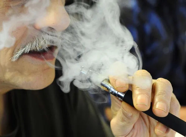 elfbar nachfüll pod läuft aus BAR A DIY votre spécialiste du E liquide à prix producteur main image 0