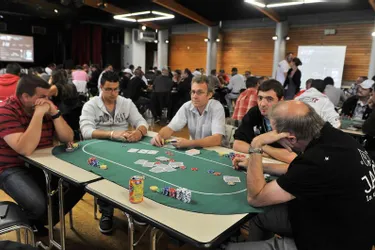Le Montluçon Poker Club a organisé un tournoi à Désertines