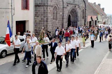 Procession et bravade pour la Saint-Roch