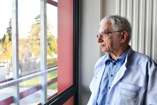 À 83 ans, le docteur Quibant n'a pris sa retraite que l'an dernier et se dit prêt à rempiler entre la Creuse et l'Allier