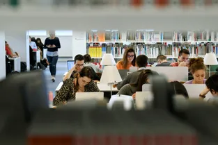 A l'Université Clermont Auvergne, des examens en présentiel pour les étudiants en pharmacie ne passent pas