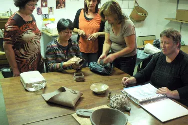 L'atelier poterie attend des participants