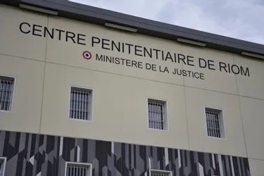 Inquiétudes au centre pénitentiaire de Riom après la détection de plusieurs cas de Covid-19 parmi le personnel