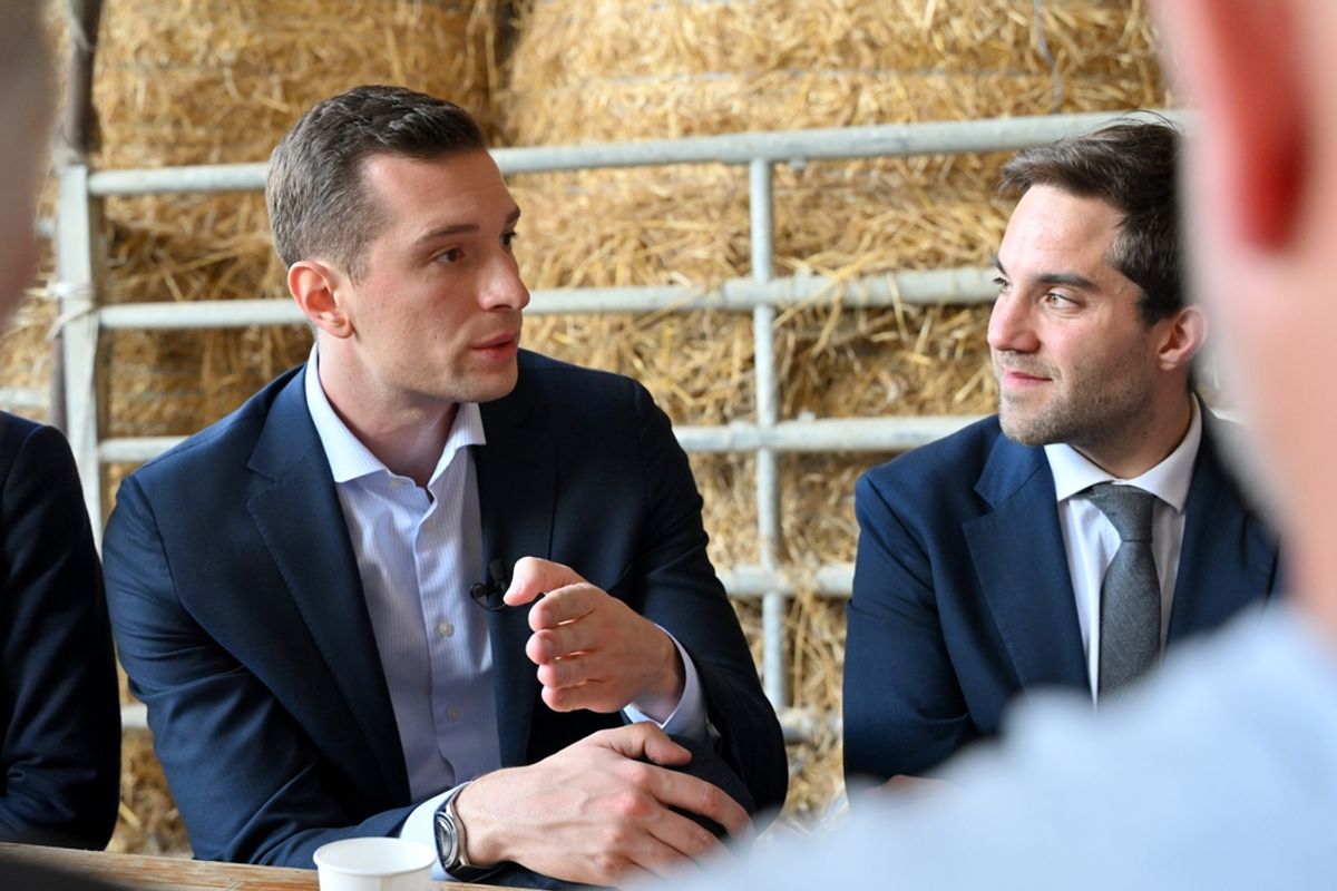 En invitant l’extrême droite européenne dans le Loiret, le Rassemblement national veut renforcer son implantation locale