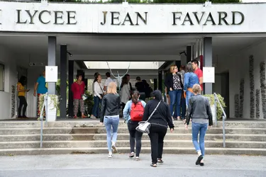 Cas de Covid au lycée Jean-Favard à Guéret : l'établissement ferme mardi 13 et mercredi 14 octobre