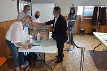 Elections départementales et régionales : dans le canton de Lapalisse (Allier), la participation reste en demi-teinte