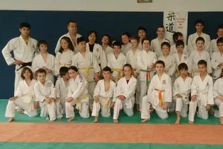 Quarante judokas en stage à la Halle des sports
