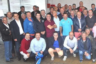 Quatre-vingts anciens jeunes rugbymen se sont retrouvés au lycée Bernart-de-Ventadour