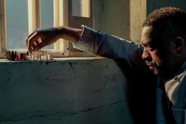 Netflix dévoile la bandeannonce du film Luther avec Idris Elba