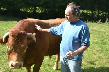 Depuis quarante ans, l’éleveur Serge Douix agit pour une agriculture durable