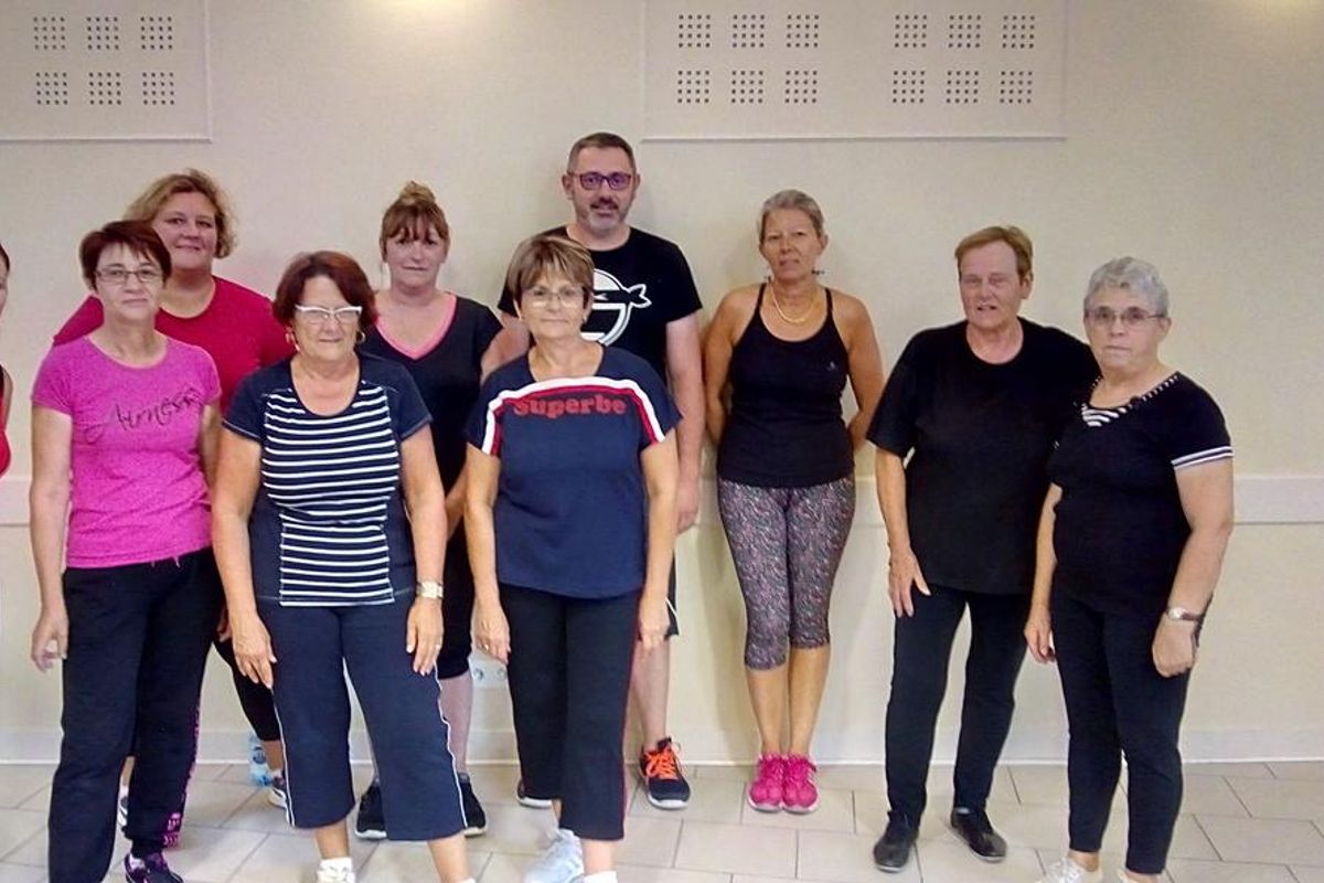 Une Nouvelle Prof De Gymnastique La R publique Du Centre