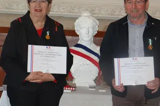 Médailles et honorariats au Conseil municipal de Bertignat
