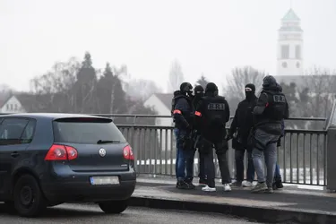 Attaque à Strasbourg : l'assaillant a crié "Allah Akbar", selon le procureur de Paris
