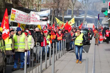 350 manifestants à Vichy ce jeudi matin pour « défendre les retraites » et exprimer un « ras-le-bol général »