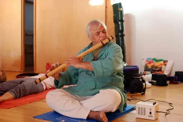 Un stage de nada yoga avec Lav Sharma