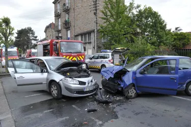 Cinq blessés dans une collision sur un axe fréquenté de Brive-la-Gaillarde