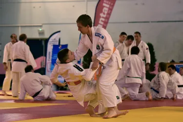 Le championnat de France de judo réunit 540 ahtlètes à Aurillac