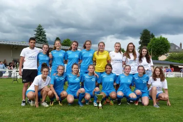 Féminines : les U18 du GVA remportent la Coupe du Cantal