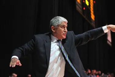 L’entraîneur grec évoque son départ anticipé du Limoges CSP et la saison prochaine