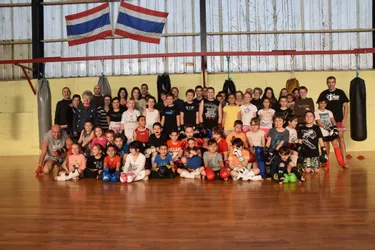Le club de muay thaï Brizon Gym accueille 40 enfants