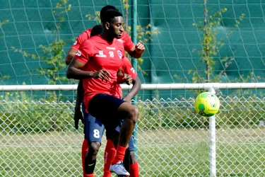Mamadou Samassa ne rejoindra pas le Clermont Foot