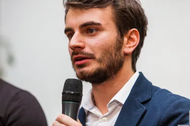 Un ancien de l'ESC Clermont co-fondateur de « Les jeunes avec Macron »
