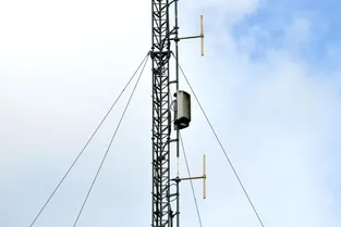 Une antenne relais à Glénic