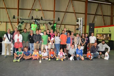 Plus de 100 joueurs adultes et jeunes ont pris part au tournoi d’été