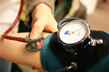 Près de 30 % des adultes souffrent d'hypertension en France et la moitié d'entre eux l'ignore