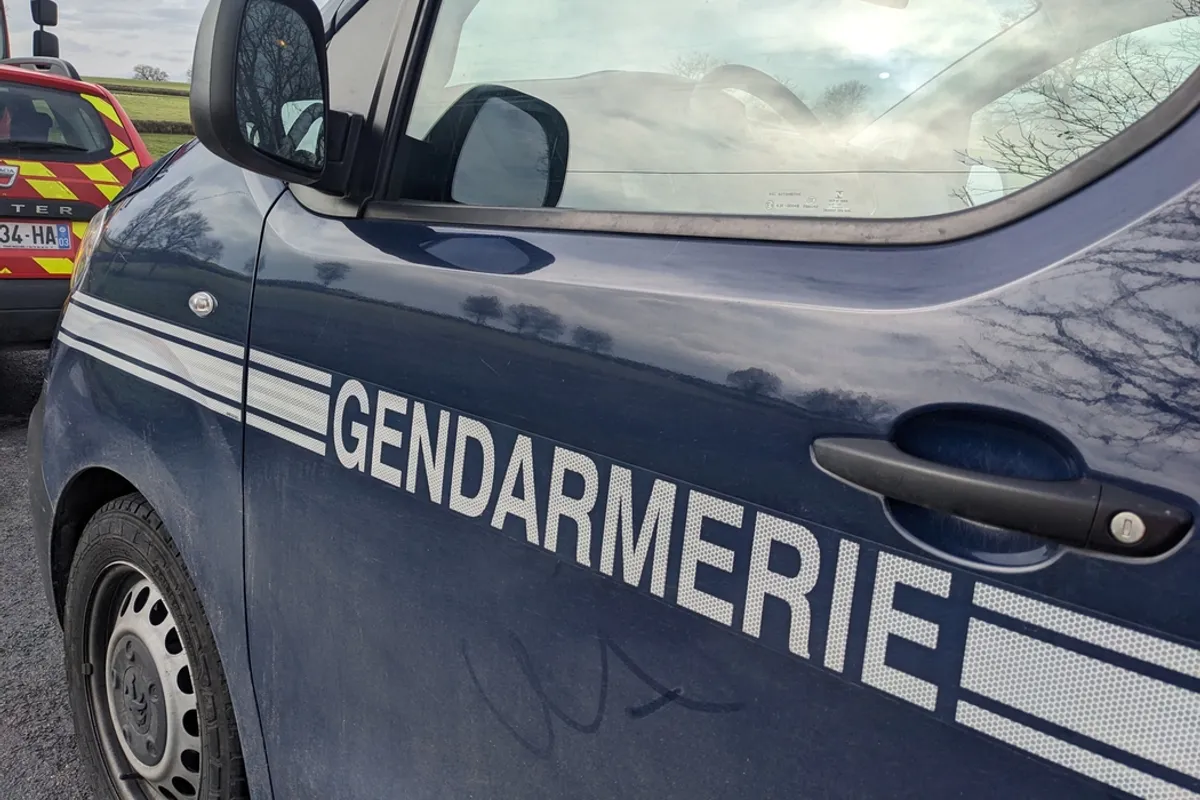 Objets découverts sur la route et liens avec l’affaire