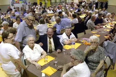 Repas interclubs pour les seniors