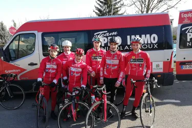 Le Vélo-Club de Cournon-d'Auvergne (Puy-de-Dôme) a fait la présentation de ses coureurs