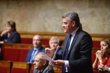 Jean-Pierre Vigier interpelle la ministre des Transports