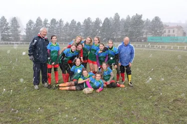 Les rugbywomen ont affronté la neige