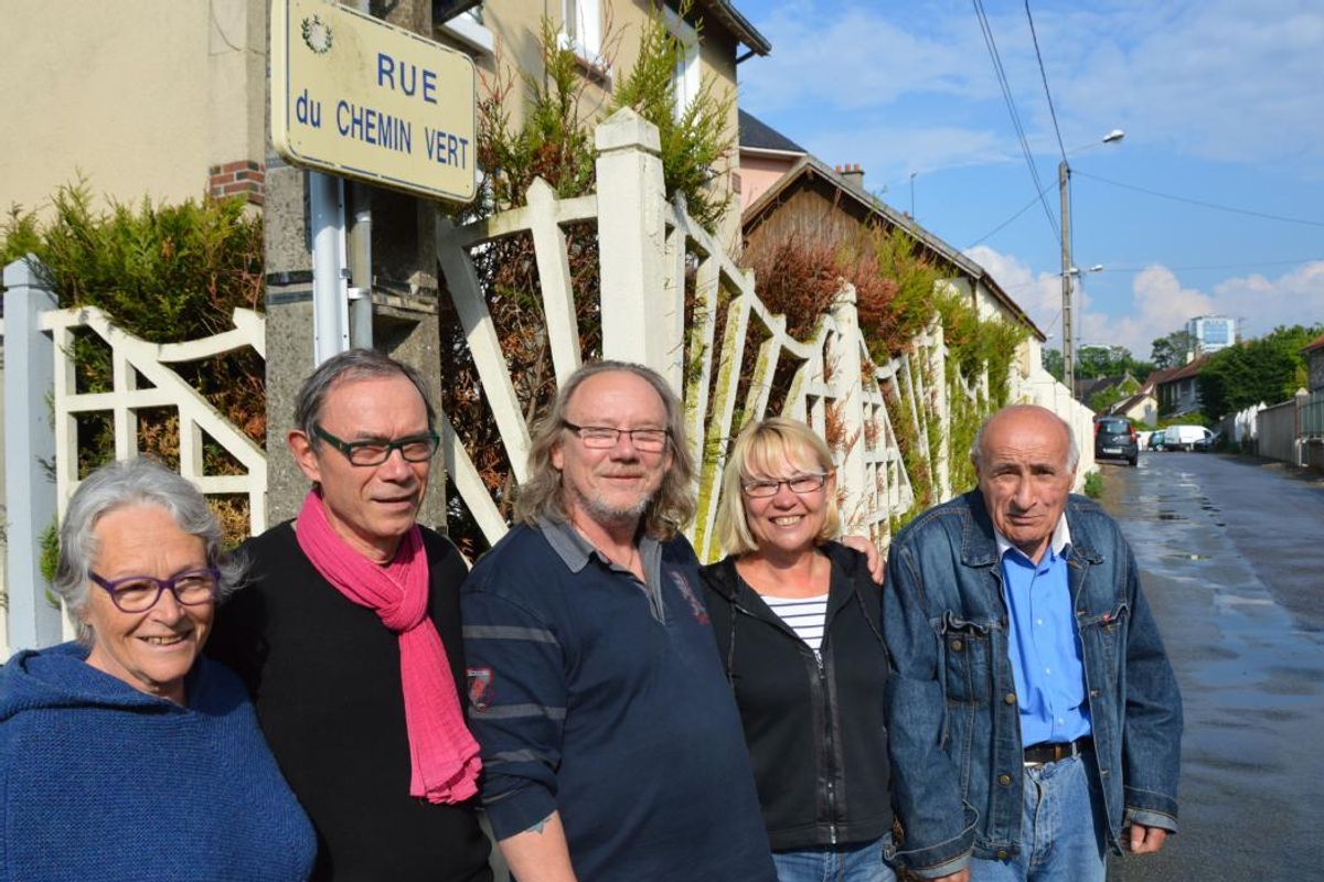 Les riverains de la rue du Chemin-vert organisent un vide-greniers, le