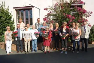 Avec les lauréats des Maisons fleuries