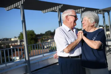 Tout juste mariés, à 84 ans : Josette et André se sont dit "oui" à la mairie de Moulins (Allier)