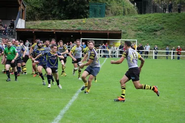 Bon voyage des rugbymen dans le Cantal