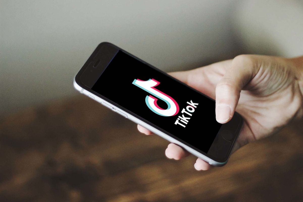 “C’est comme si je lui retirais sa came” : une plainte collective est déposée contre TikTok pour “abus de faiblesse”