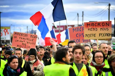 Les Gilets jaunes ne s’essoufflent pas à Clermont-Ferrand : 1.500 personnes ont manifesté ce samedi
