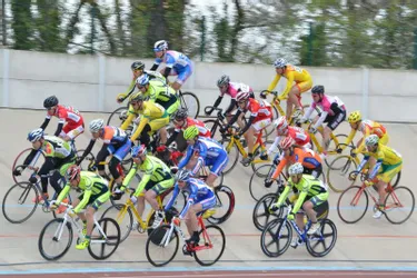Les championnats d’Allier et du Puy-de-Dôme de cyclisme sur piste se sont déroulés au vélodrome