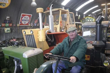 Le garagiste Daniel Lantenois collectionne les vieux tracteurs