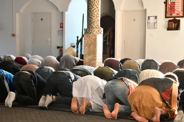 Les fidèles se sont réunis à la mosquée de Montluçon pour fêter l'Aïd el-Kebir