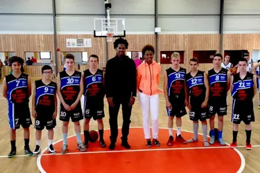 Les basketteurs U15 au tournoi de France