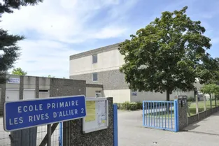 Deux fermetures et une fusion d'écoles à Moulins