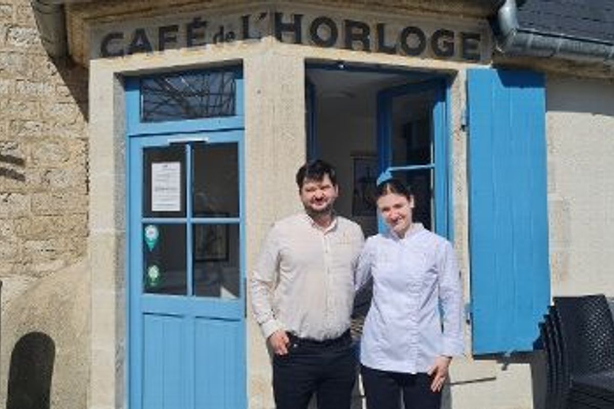 Le café de l'Horloge, à Mehun-sur-Yèvre, a rouvert