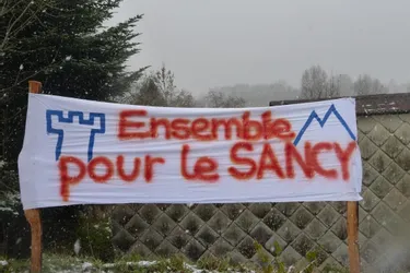 Le collectif « Pas de Sancy sans La Tour » affiche ses revendications