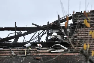 Creuse : un feu de conduit de cheminée ravage l'étage d'une habitation à Anzême
