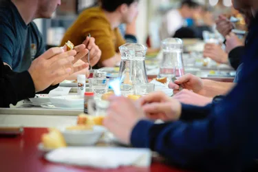 Le repas à 1 euro pour tous les étudiants est rejeté par l'Assemblée nationale à une voix près