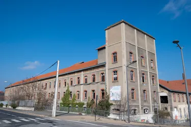 Hermès installera son nouvel atelier de maroquinerie dans l'ancienne manufacture des tabacs à Riom (Puy-de-Dôme)